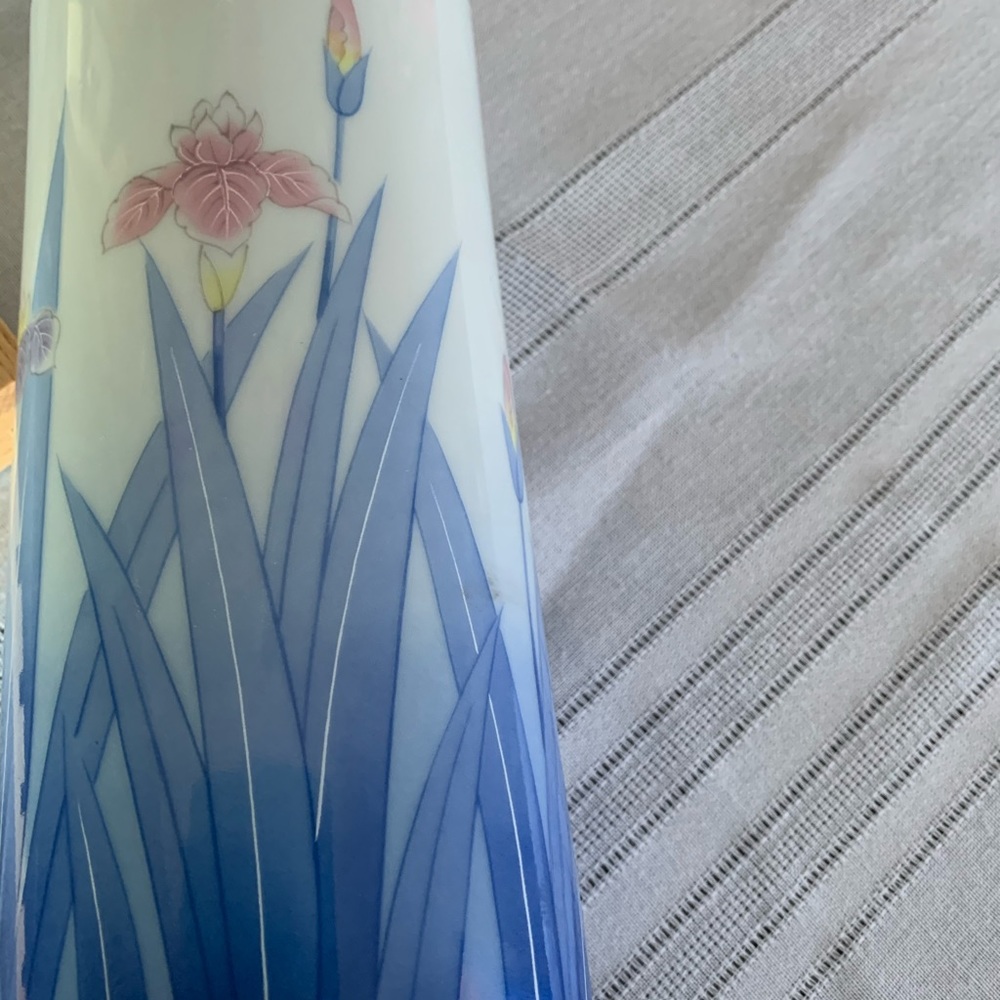 Beautiful vase - Picture 4 of 6